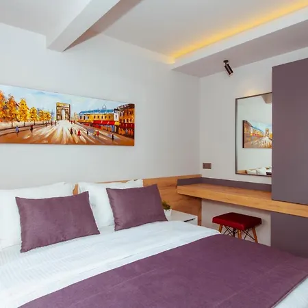 Aparthotel S3 King 2*