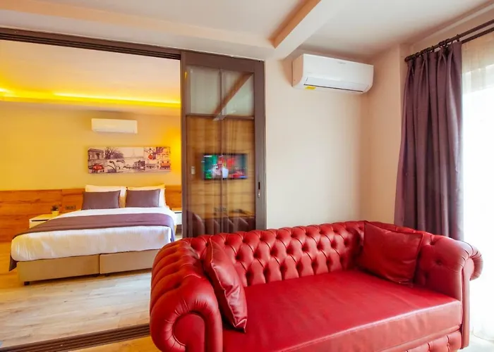 Aparthotel S3 King 2*